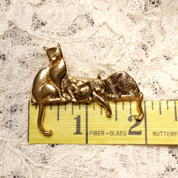 ⚜️ Vintage Triple Cat Pin - MFA - Picture 7 of 10